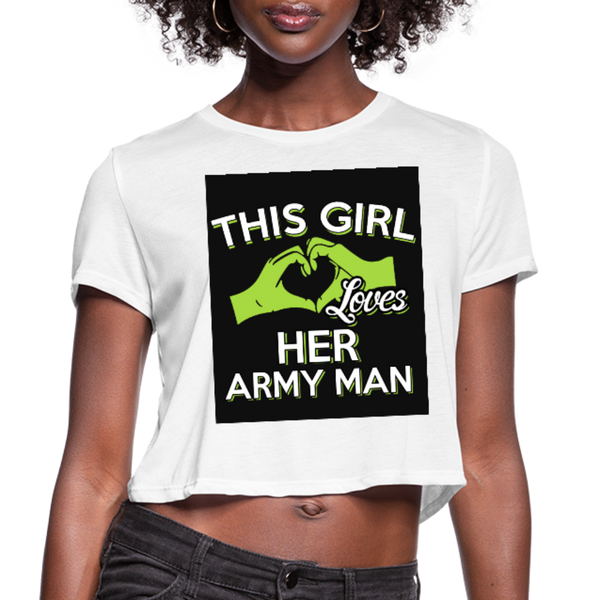 This Girl Loves Her Army Man Women's Cropped T-Shirt - white