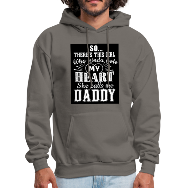 So There's This Girl Who Kinda Stole My Heart She Calls Me Daddy Men's Hoodie - asphalt gray