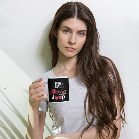 This Girl Loves To Drive Her Jeep Mug