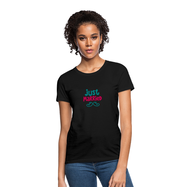 Just Married Women's T-Shirt - black