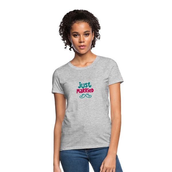 Just Married Women's T-Shirt - heather gray