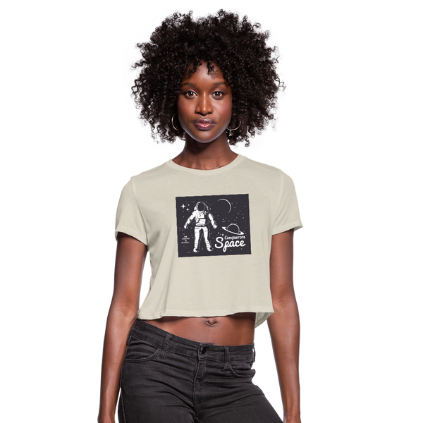 Conqueror's Space Women's Cropped T-Shirt - dust