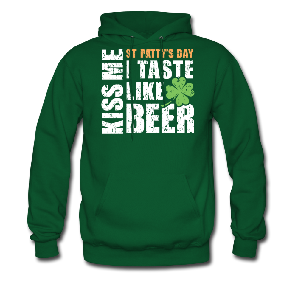St Patty's Day Kiss Me I Taste Like Beer Men's Hoodie - forest green