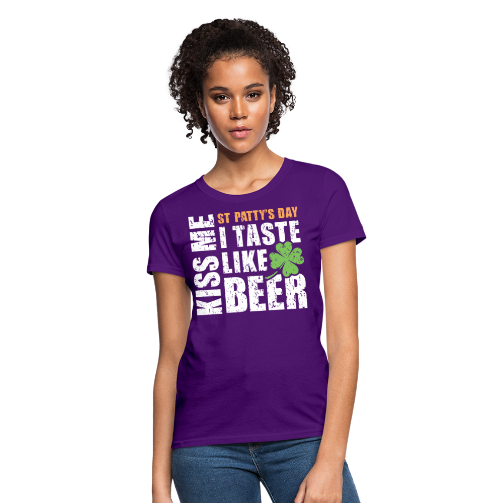St Patty's Day Kiss Me I Taste Like Beer Women's T-Shirt - purple