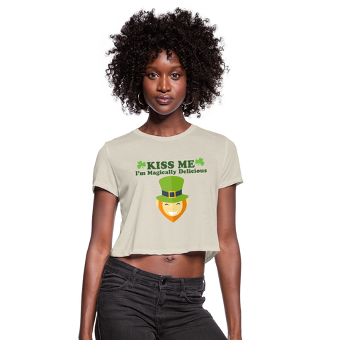 Kiss Me I'm Magically Delicious Women's Cropped T-Shirt - dust